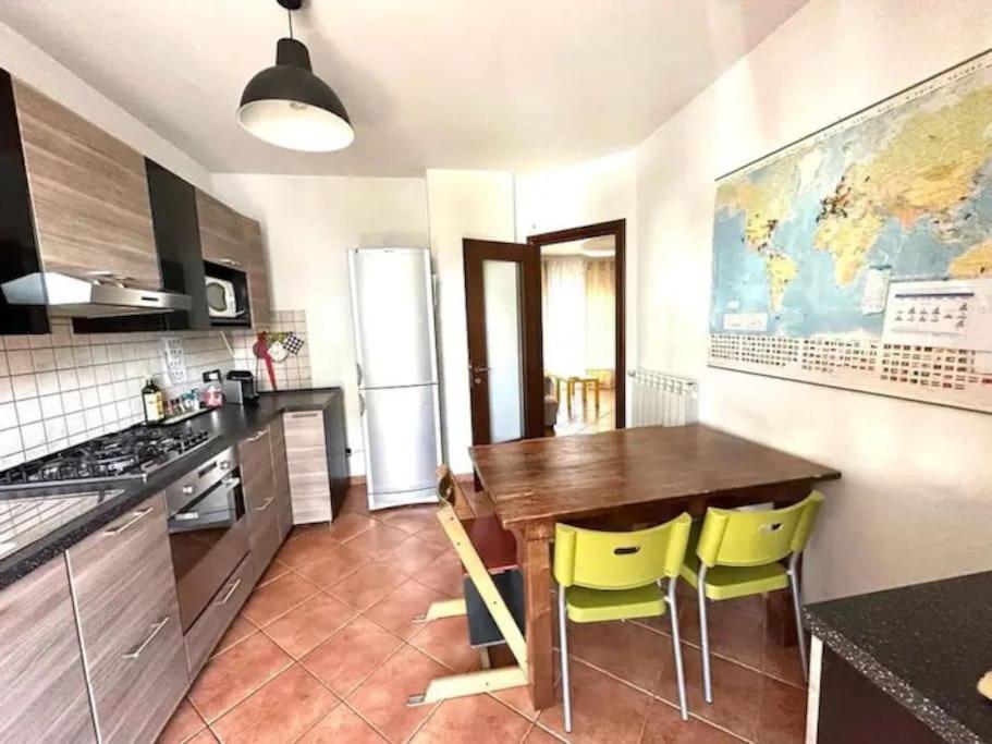 Casa Alpi 44 - Two Bedroom Flat With Huge Balcony Pescara Bagian luar foto